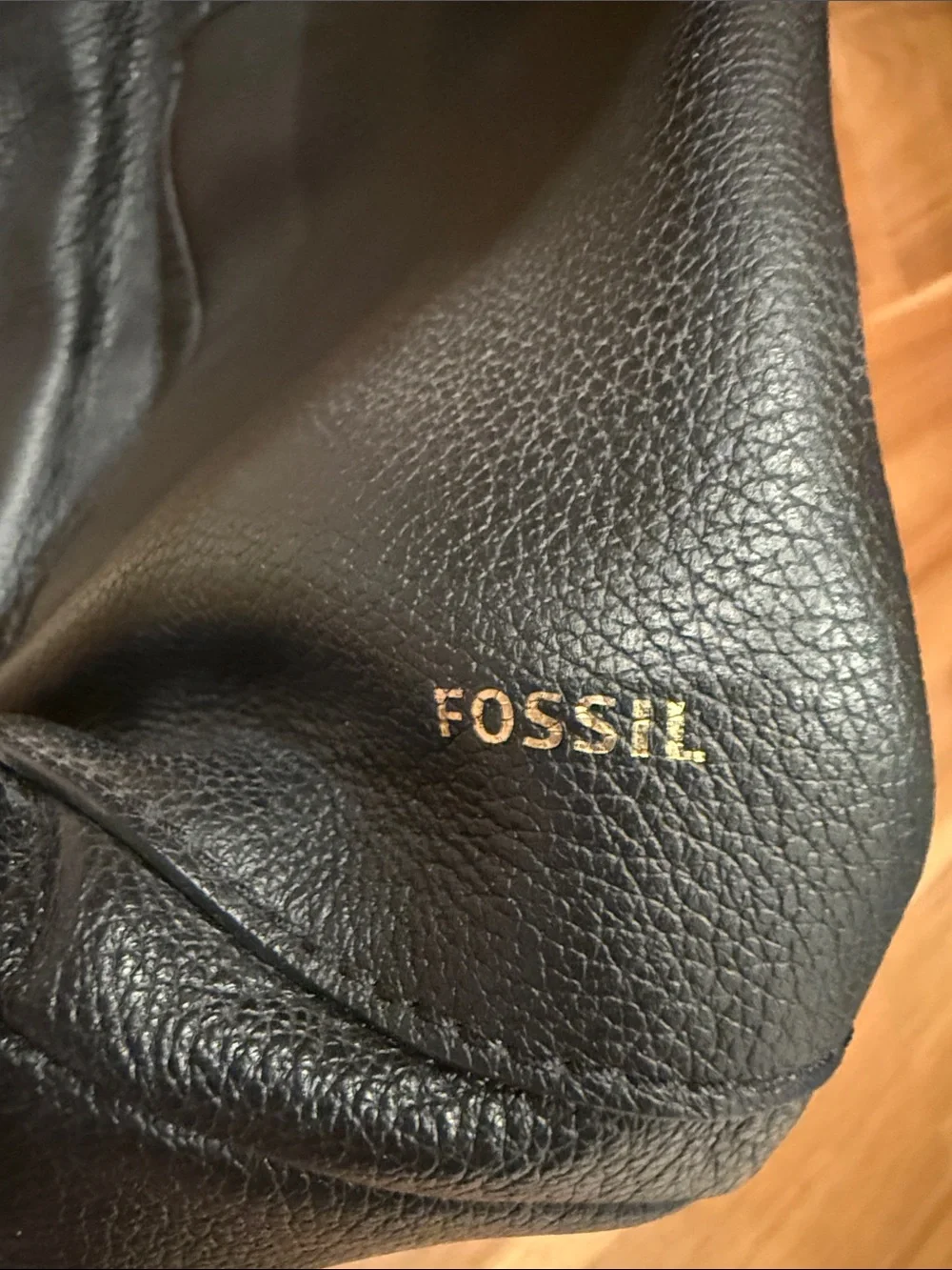Last call 🩵 Fossil Black Leather Hobo Shoulder Bag with Key Charm